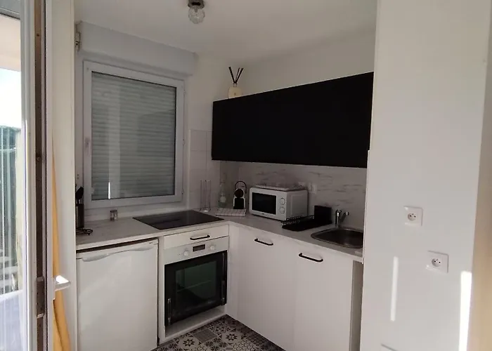 Lägenhet T2 Spacieux Tres Bien Place